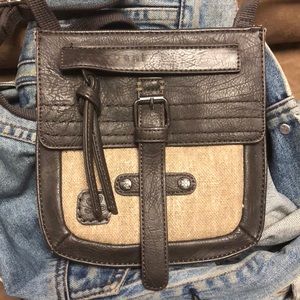 NWOT Sherpani piper crossbody purse